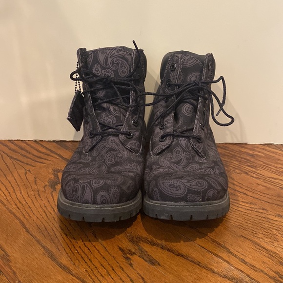 Rare Paisley Timberland Boots - Picture 2 of 2